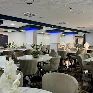 Hotel Montenegro
